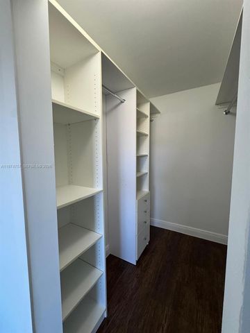 5763 Park Rd 5763, Dania Beach, FL 33312