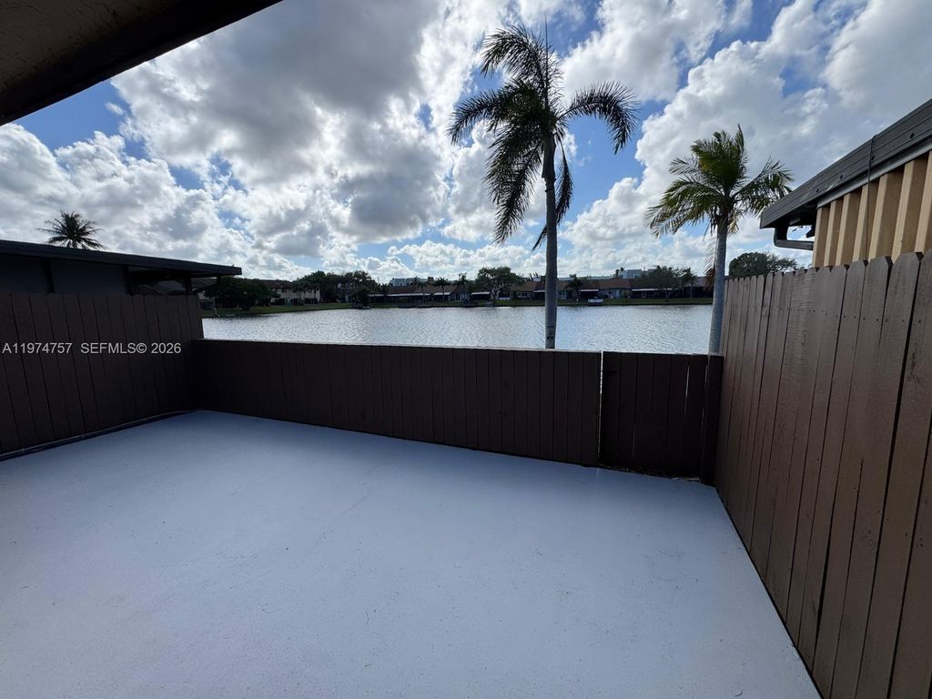 5763 Park Rd 5763, Dania Beach, FL 33312