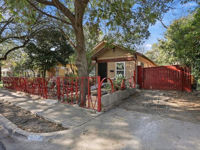 6005 Worth Street, Dallas, TX 75214