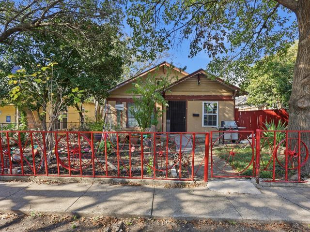 6005 Worth Street, Dallas, TX 75214