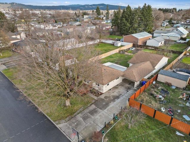 1426 N OBERLIN Rd, Spokane, WA 99206