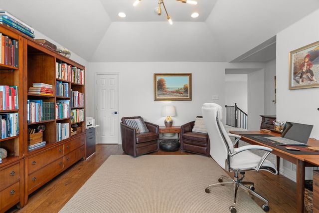 8231 Victoria Lane, Lantana, TX 76226