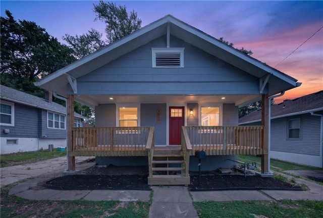 1815 S overton Avenue, Independence, MO 64052