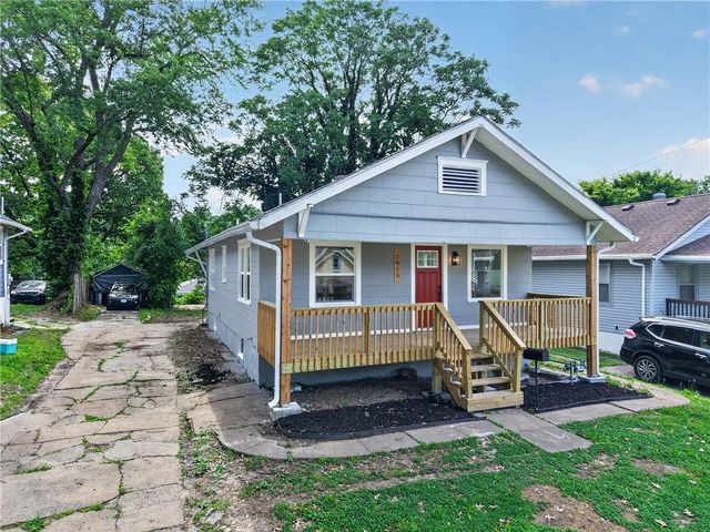 1815 S overton Avenue, Independence, MO 64052