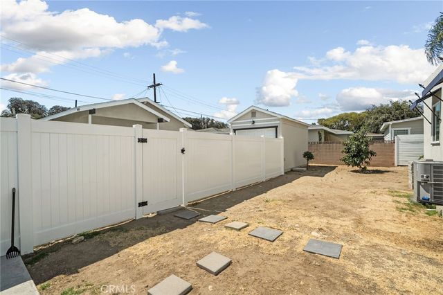 401 N 12th, Upland, CA 91786