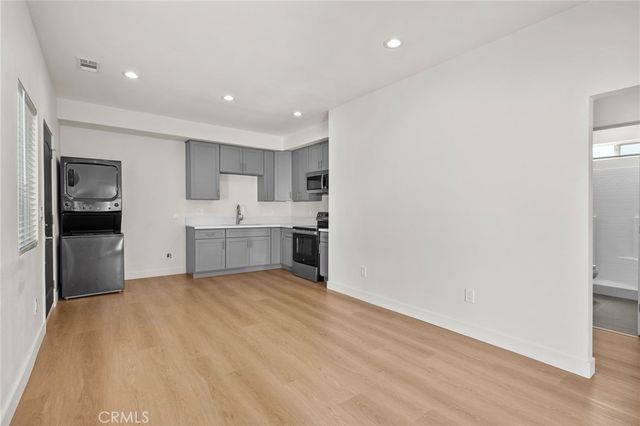 401 N 12th, Upland, CA 91786