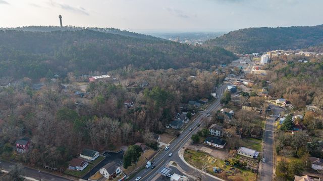 658 Park Avenue, Hot Springs, AR 71901