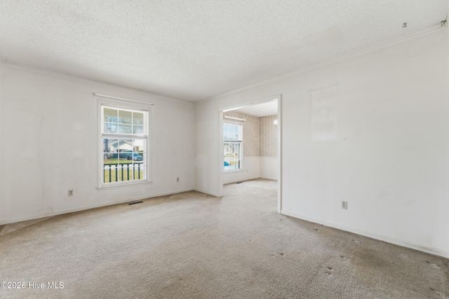 312 King Richard Court, Jacksonville, NC 28546