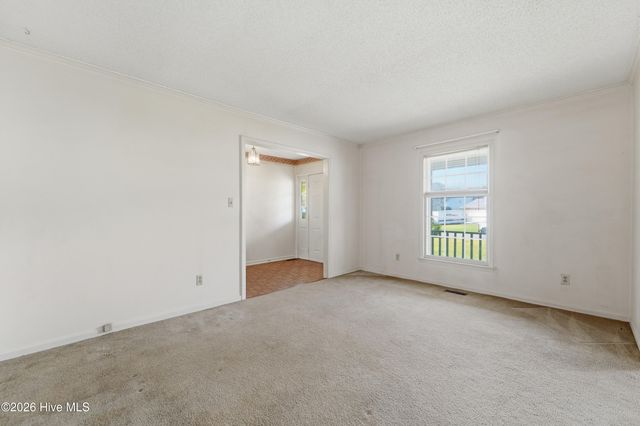 312 King Richard Court, Jacksonville, NC 28546