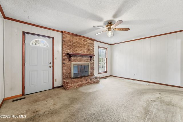 312 King Richard Court, Jacksonville, NC 28546