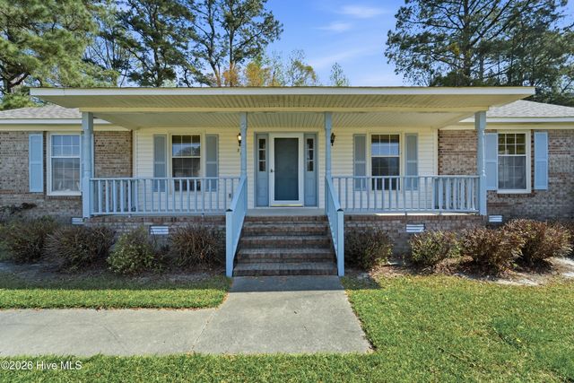 312 King Richard Court, Jacksonville, NC 28546