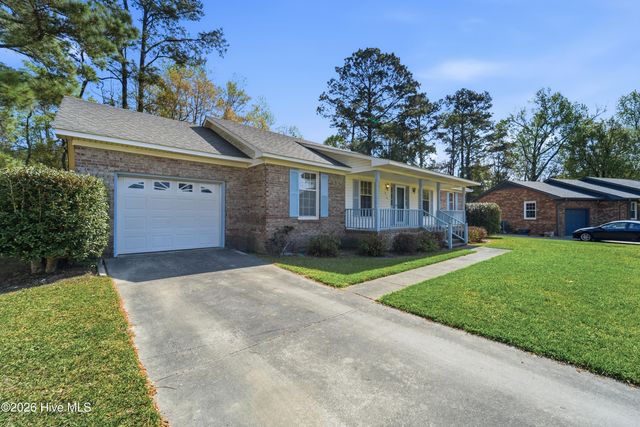 312 King Richard Court, Jacksonville, NC 28546