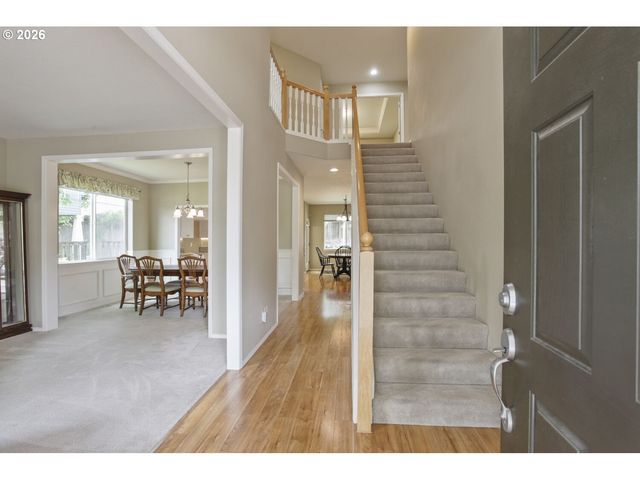 7185 Sw FALLEN LEAF St, Wilsonville, OR 97070