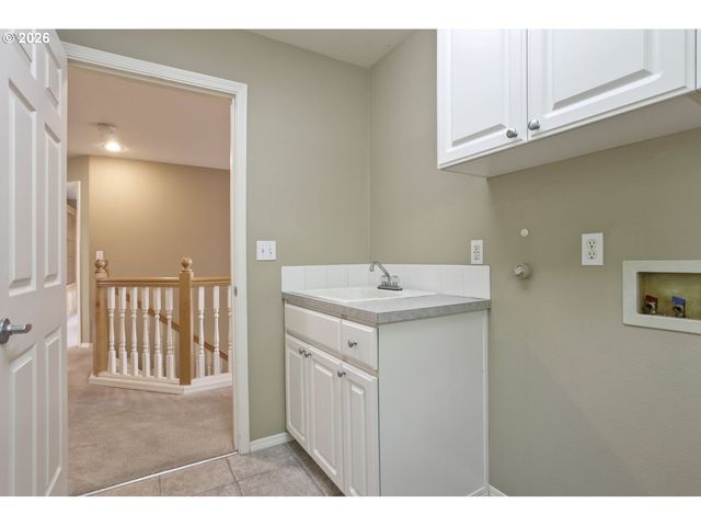 7185 Sw FALLEN LEAF St, Wilsonville, OR 97070