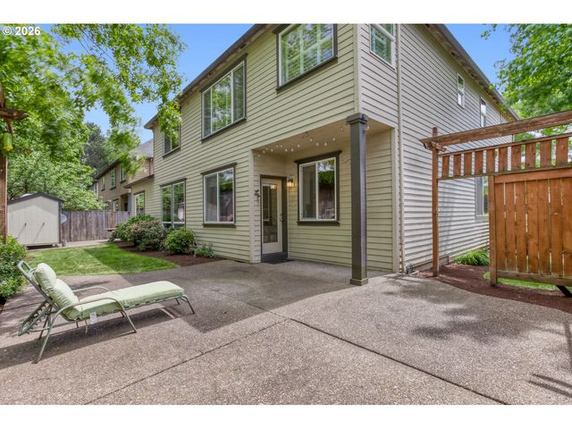 7185 Sw FALLEN LEAF St, Wilsonville, OR 97070