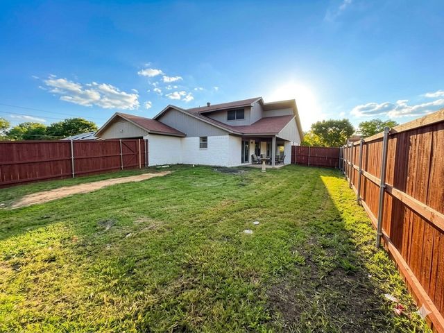 1802 Auburn Drive, Richardson, TX 75081