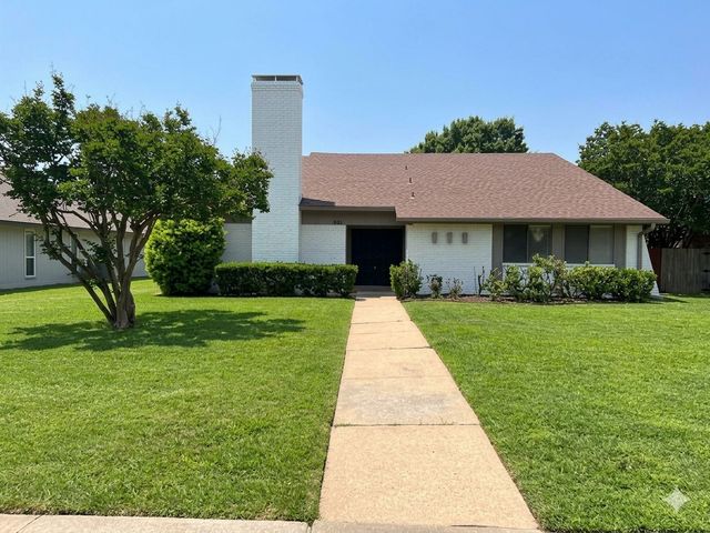 1802 Auburn Drive, Richardson, TX 75081