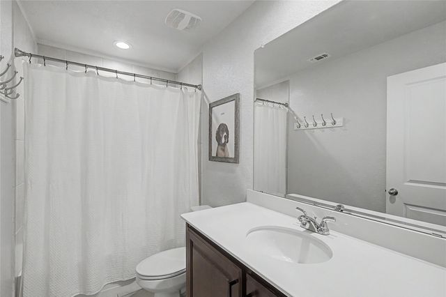 1825 Agarito Drive, Weatherford, TX 76086