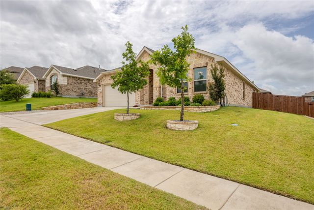 1825 Agarito Drive, Weatherford, TX 76086