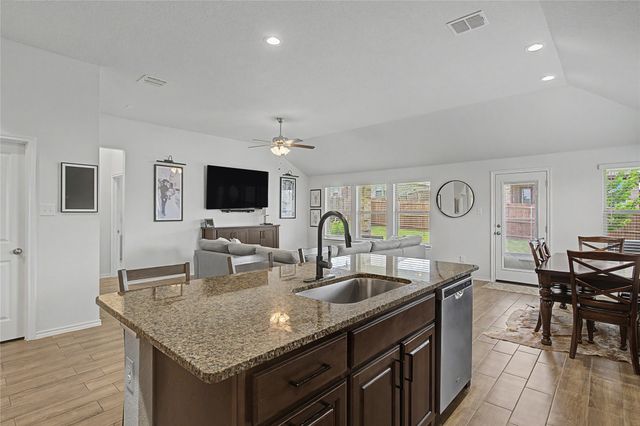 1825 Agarito Drive, Weatherford, TX 76086