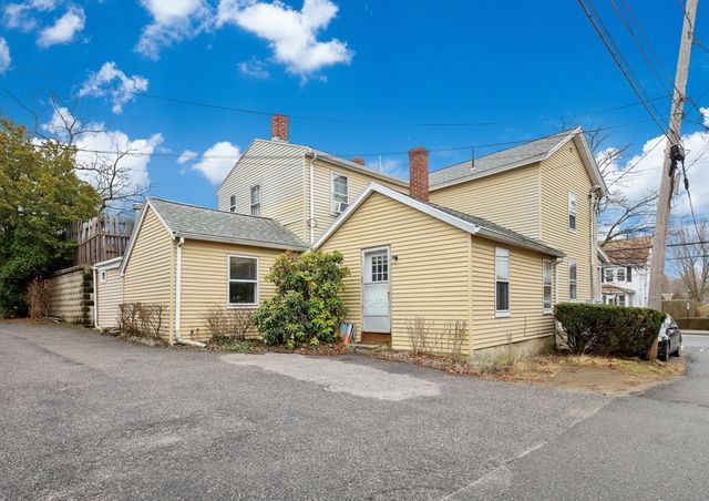 158 Adams St, Newton, MA 02485