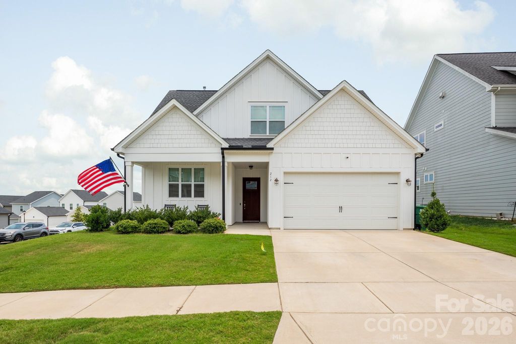 212 Meyers Ridge Road, Cramerton, NC 28032