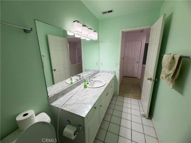 23812 Los Codona, Torrance, CA 90505