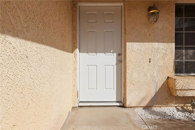 14352 Hillcrest, Fontana, CA 92337