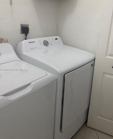 12471 SW 123rd St 12471, Miami, FL 33186