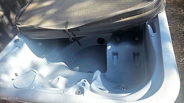 3572 DEER TRACK Trail, Overgaard, AZ 85933