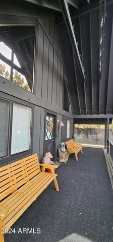 3572 DEER TRACK Trail, Overgaard, AZ 85933