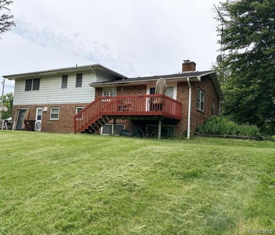 5881 Rowland Pine Court, Howell, MI 48843
