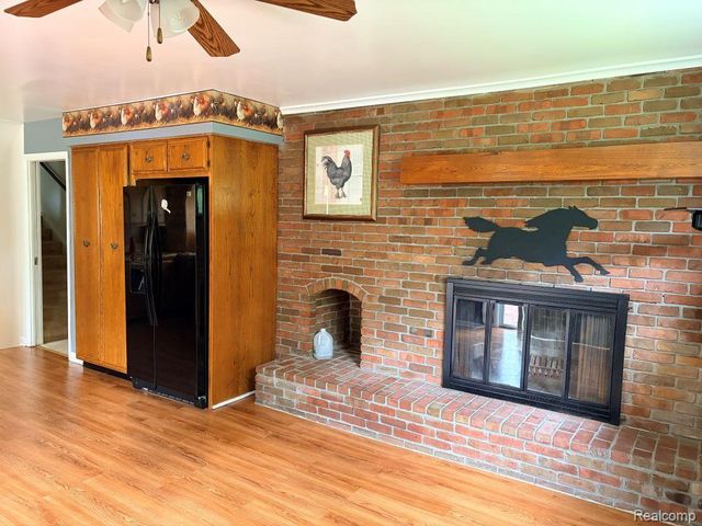 5881 Rowland Pine Court, Howell, MI 48843