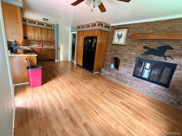 5881 Rowland Pine Court, Howell, MI 48843