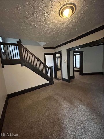 10911 Hathaway Avenue, Cleveland, OH 44108