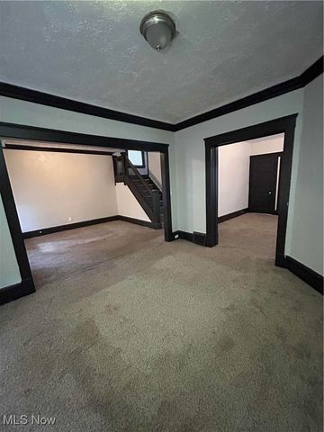 10911 Hathaway Avenue, Cleveland, OH 44108