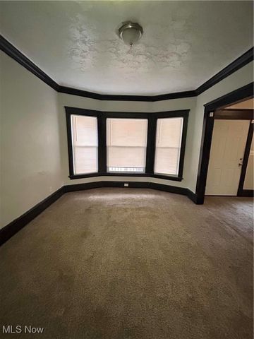 10911 Hathaway Avenue, Cleveland, OH 44108