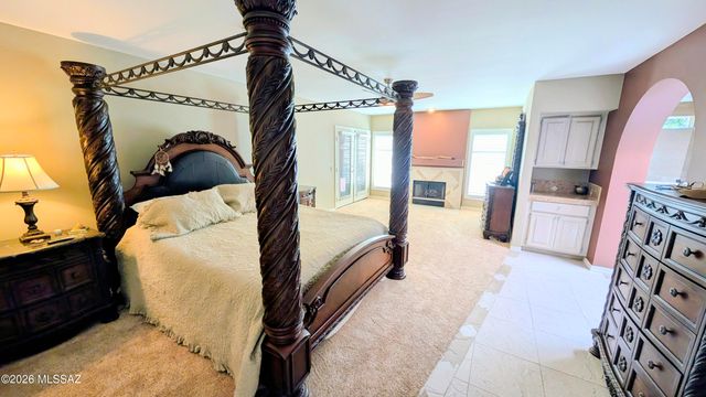 64275 E Orangewood Lane, Tucson, AZ 85739