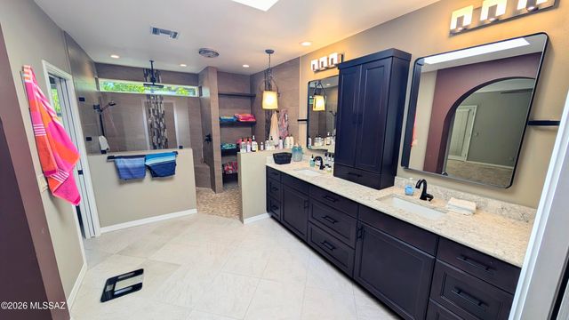 64275 E Orangewood Lane, Tucson, AZ 85739