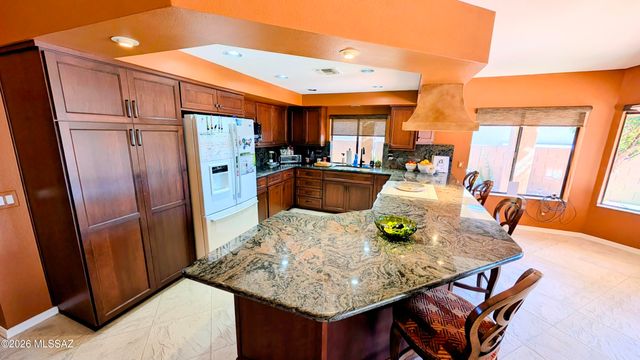 64275 E Orangewood Lane, Tucson, AZ 85739