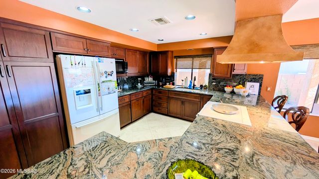 64275 E Orangewood Lane, Tucson, AZ 85739