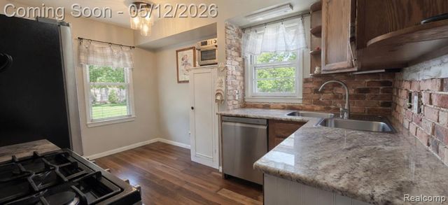 1506 Blueberry Lane, Flint, MI 48507