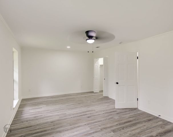 600 Rock Hollow Drive, Shreveport, LA 71115