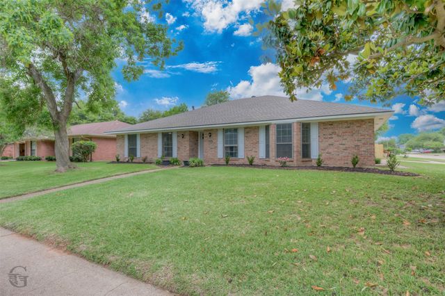 600 Rock Hollow Drive, Shreveport, LA 71115