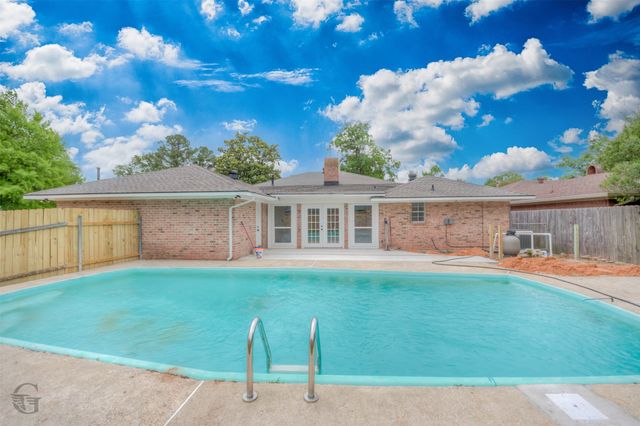 600 Rock Hollow Drive, Shreveport, LA 71115