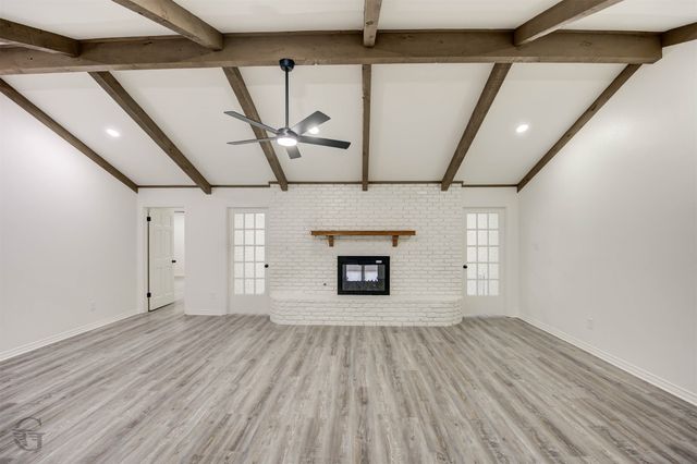 600 Rock Hollow Drive, Shreveport, LA 71115