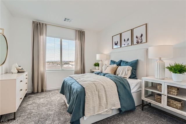 8358 Caldera Hills Avenue, Las Vegas, NV 89147