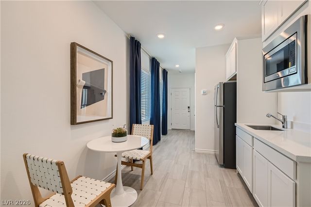 8358 Caldera Hills Avenue, Las Vegas, NV 89147