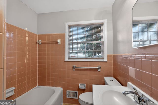 6293 Longino Drive, Union City, GA 30291