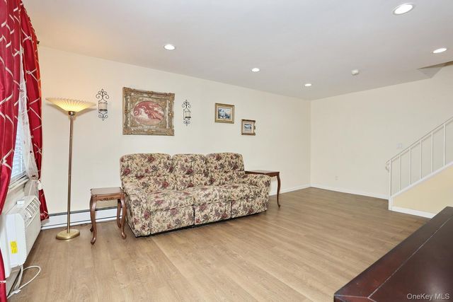 20 Main Street 39, Garnerville, NY 10923